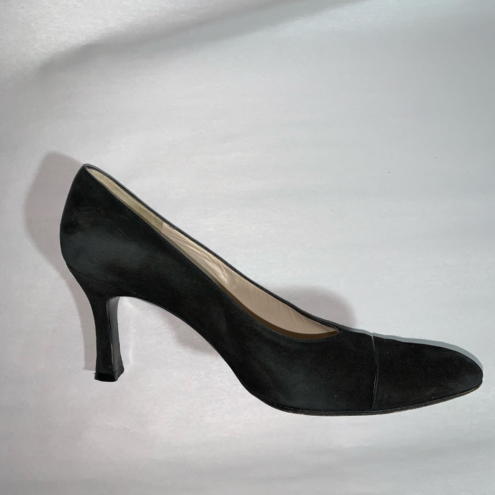 CHANEL size 39.5 black suede BASIC PUMPS